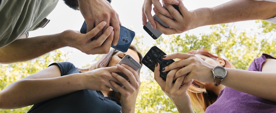 Redes sociais podem atrapalhar a vida de quem passa por transtorno emocional